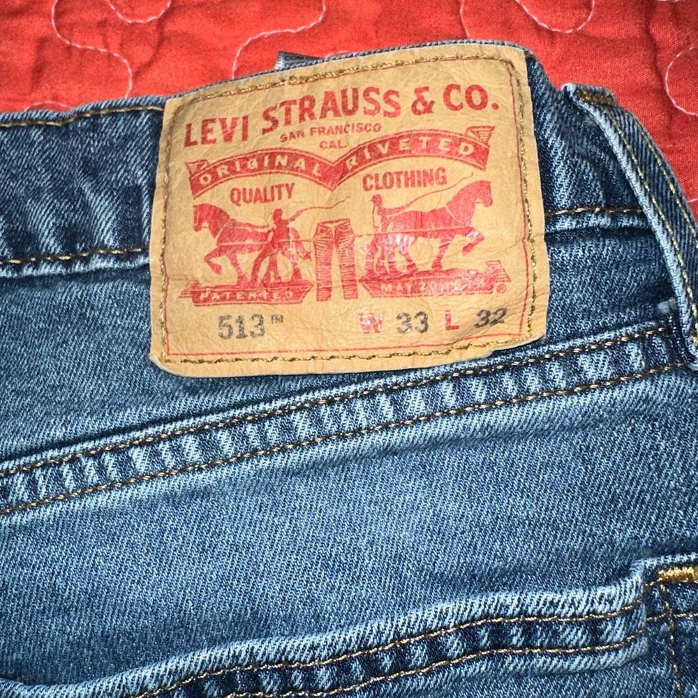 Men’s LEVI 513 33x32
